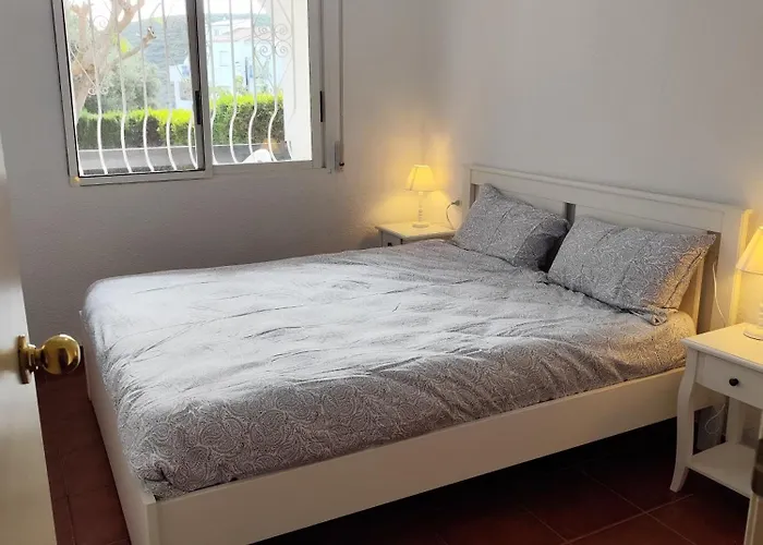 Esmeralda Fontnova Apartment *