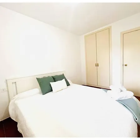 Esmeralda Fontnova Apartament